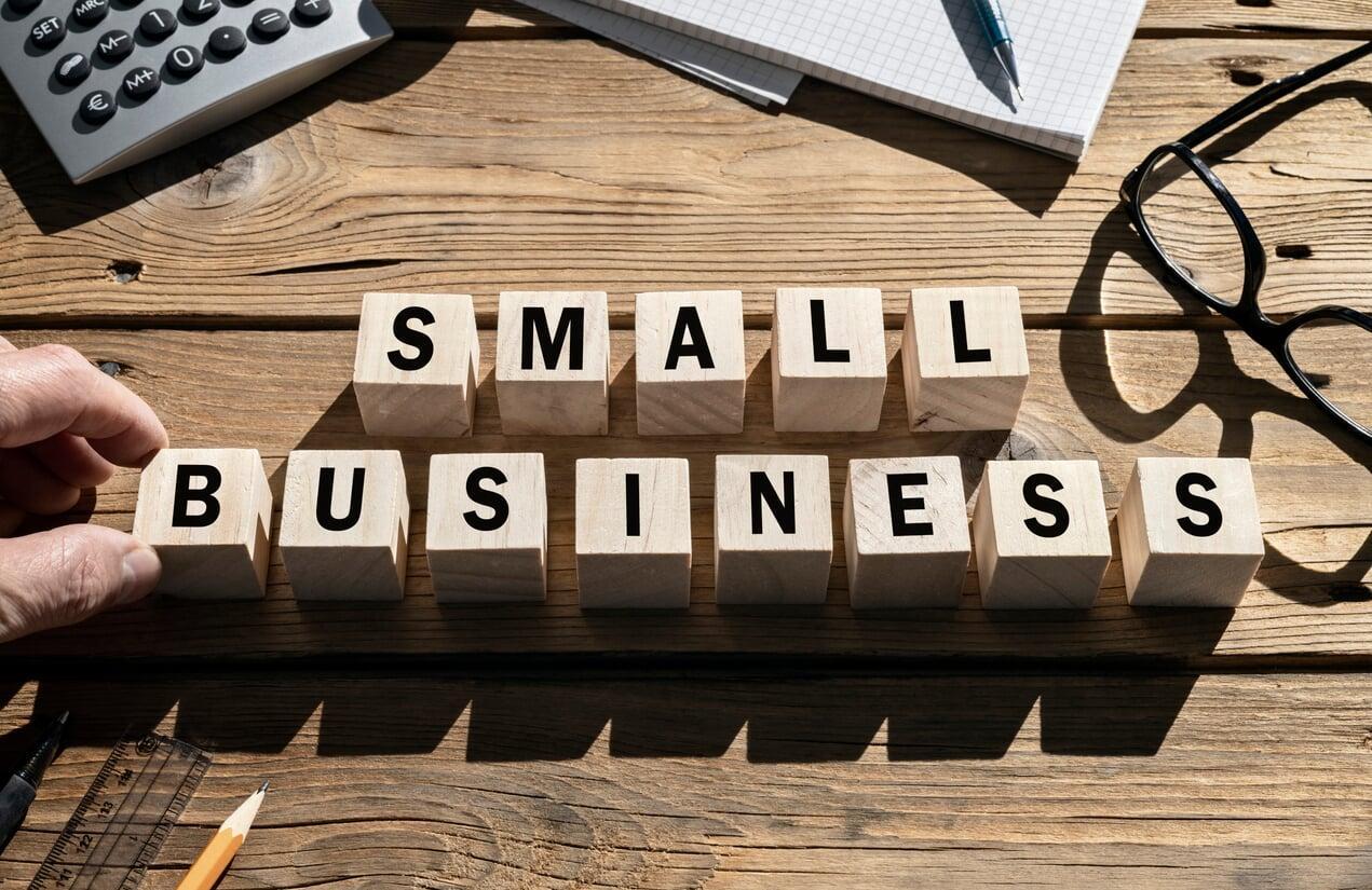 Effective Strategies to Plan Small Business Finances for Long-Term Success