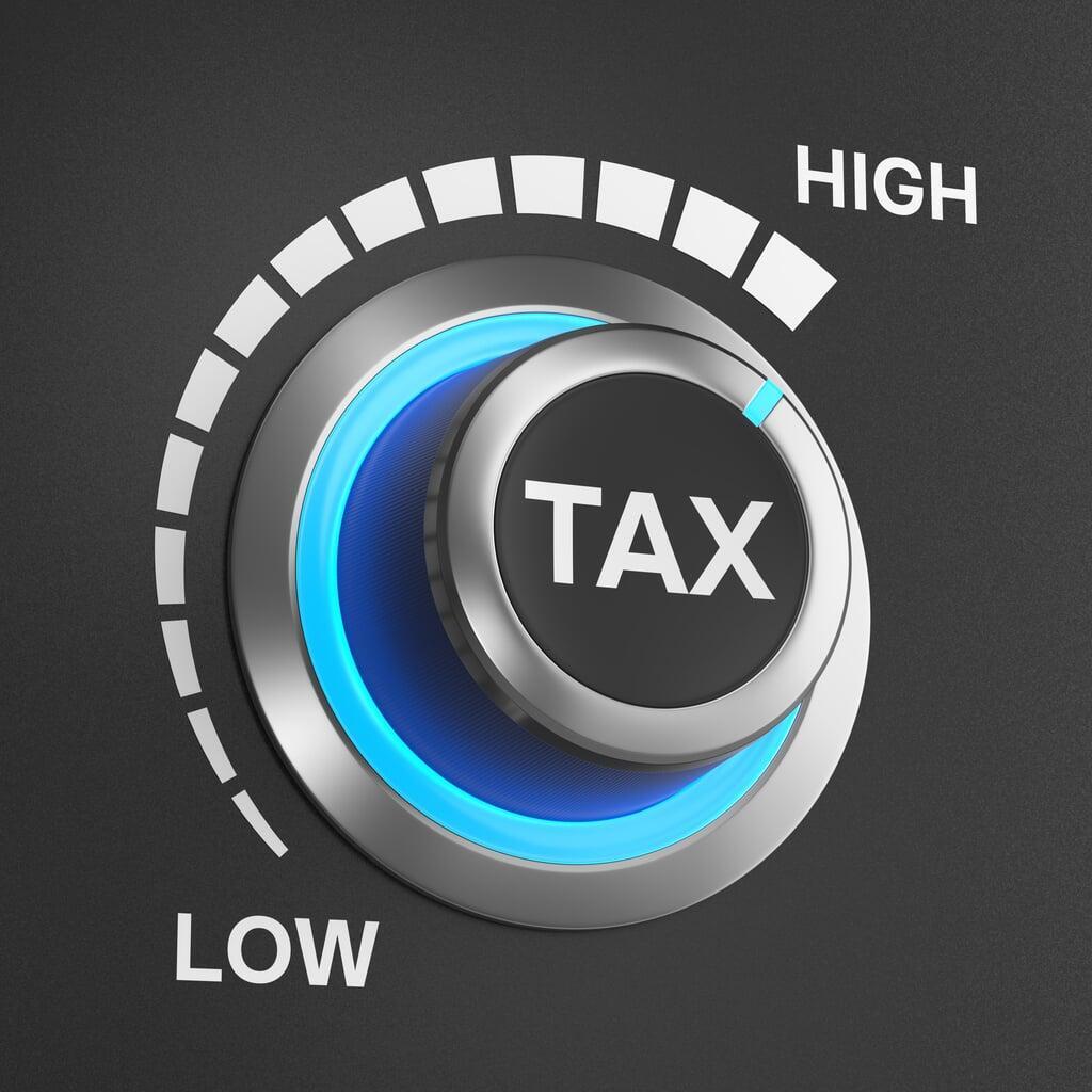 Balancing Salary and Dividends- The Key to Tax Efficiency