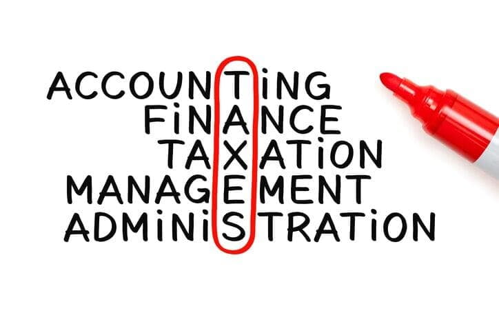 The Role of a Tax Expert in Ensuring Compliance and Financial Efficiency for Construction